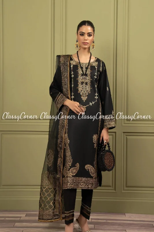 Black Golden Pakistani Readymade Salwar Kameez